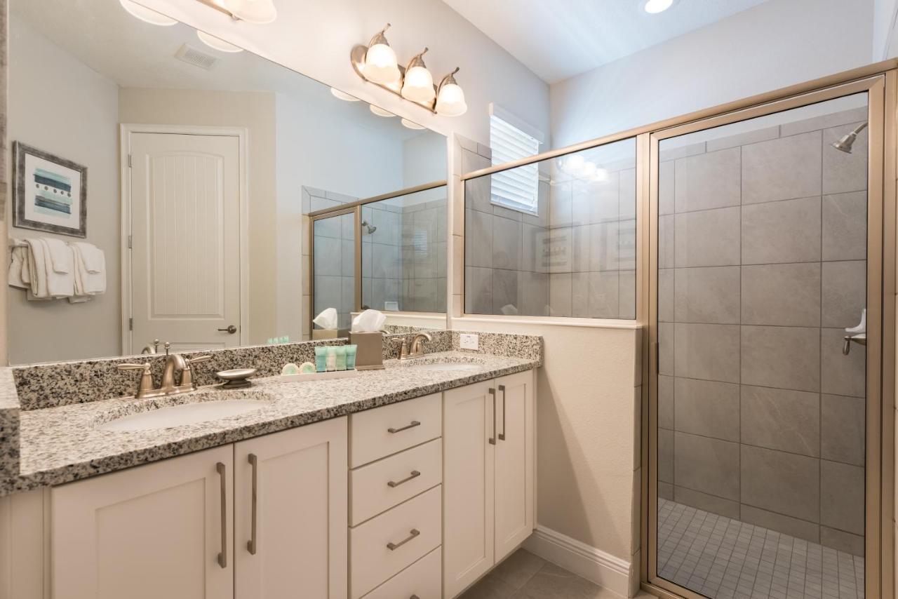 Vibrant Home By Rentyl Near Disney With Private Pool, Foosball Table & Resort Amenities - 7418M Orlando Exterior photo